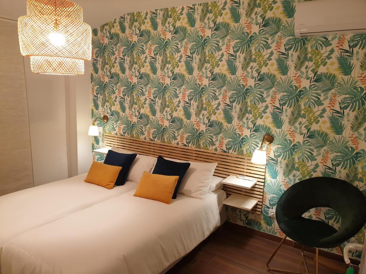 Jas Dou Felibrige Bed & Breakfast Puget-Ville Екстериор снимка